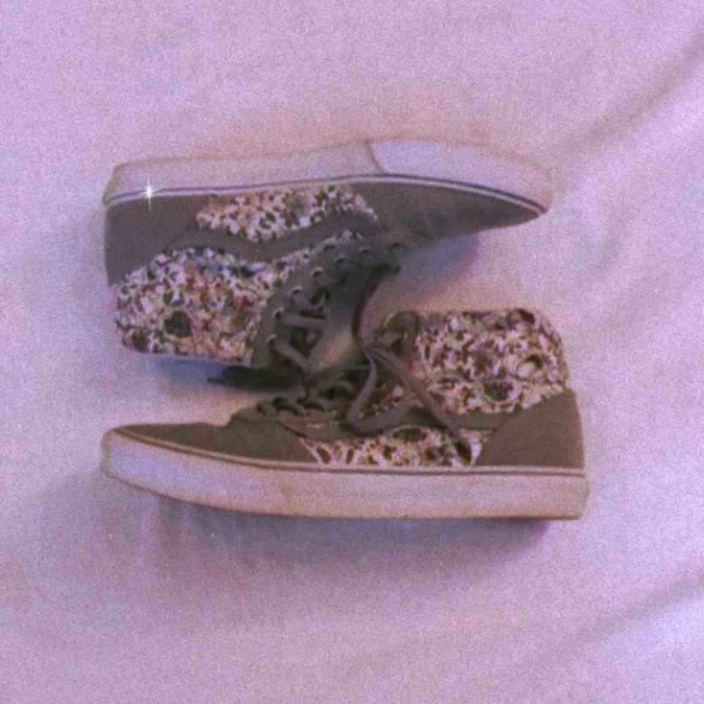 Grey Floral Sk8 Hi Vans